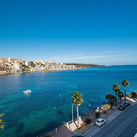 Blue Harbour 5 - Seafront Penthouse With Stunning Seaviews - By Getawaysmalta Апартаменты Сент-Полс-Бей