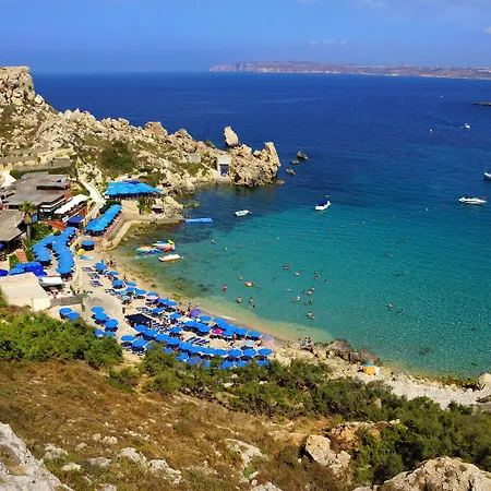 Blue Harbour 5 - 2 Bedroom Seafront Penthouse With Stunning Seaviews - By Getawaysmalta *