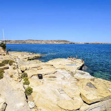 Blue Harbour 5 - Seafront Penthouse With Stunning Seaviews - By Getawaysmalta * Сент-Полс-Бей
