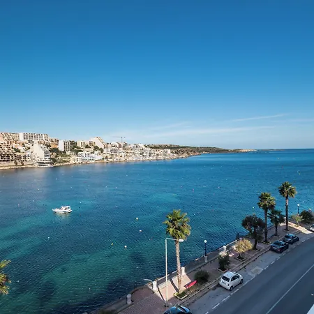 Blue Harbour 5 - Seafront Penthouse With Stunning Seaviews - By Getawaysmalta * St. Paul's Bay