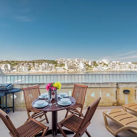 Blue Harbour 5 - Seafront Penthouse With Stunning Seaviews - By Getawaysmalta