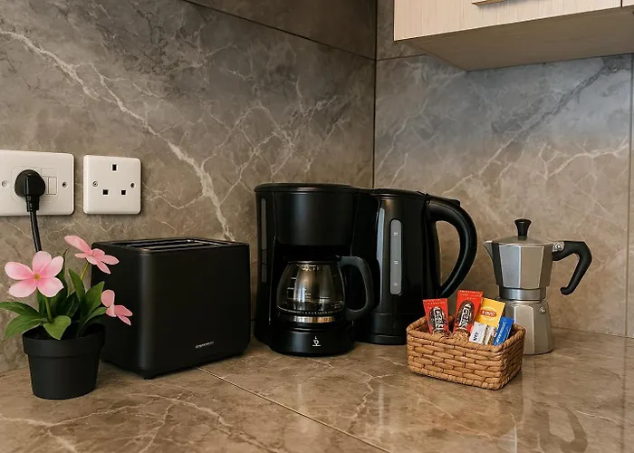 Blue Harbour 5 - 2 Bedroom Seafront Penthouse With Stunning Seaviews - By Getawaysmalta Appartement