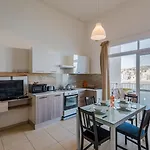 Blue Harbour 5 - 2 Bedroom Seafront Penthouse With Stunning Seaviews - By Getawaysmalta Apartment St. Paul's Bay